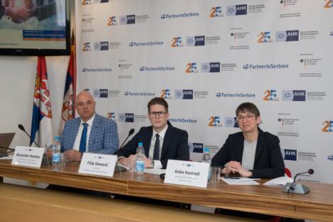 Foto_Predstavljanje rezultata godišnjeg istraživanja Nemačko srpske privredne komore _AHK Srbije.JPG