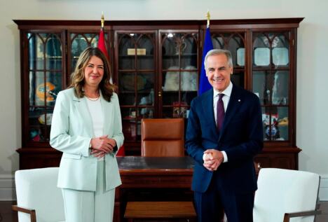 Danijela Smit Mark Karni Alberta Kanada