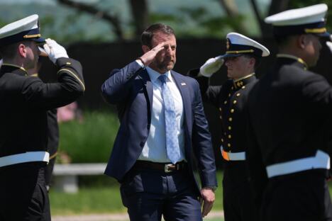 Markwayne Mullin (2).jpg