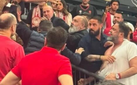 Olimpijakos 5.jpg