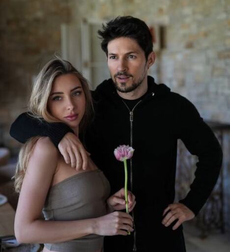 Pavel Durov, Julija Vavilova