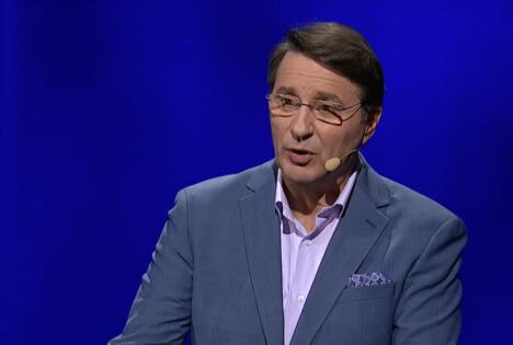 Jovan Memedović u kvizu Potera (2).png