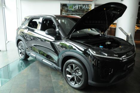 Kineski električni automobil