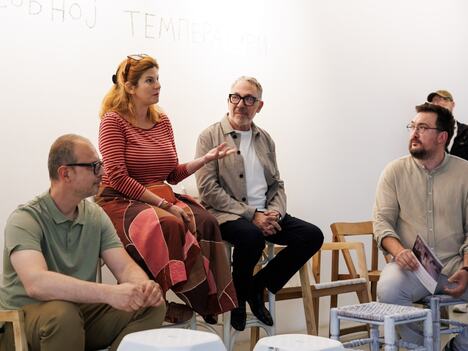 Marko Crnobrnja, Mia David, Srđan Šaper i Stefan Tićmi na otvaranju izložbe.jpg
