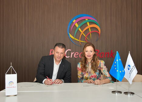 Igor Anic PCBS i Aleksandra Vukosavljevic EBRD 1.jpg