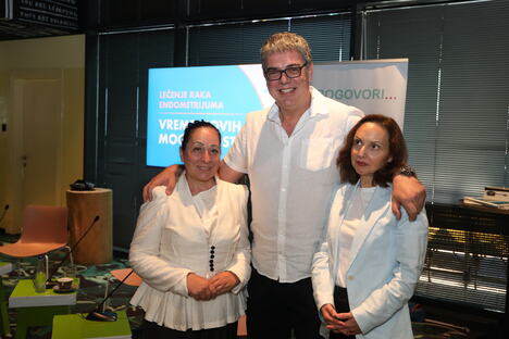 foto Milan Ilić. dr Aljoša Mandić, dr Marijana Milović Kovačević, Gorica Đokić, Udruženje Progovori