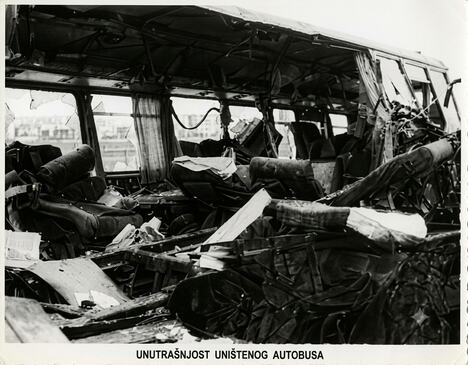Smrskani autobus Laste Doljevac 1987.