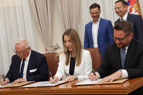 NIS MOL Dubravka Đedović Handanović Žolt Hernadi