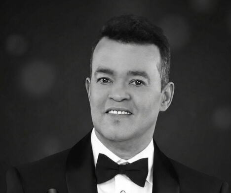 Pevač Aleks Bueno preminuo od tumora na mozgu