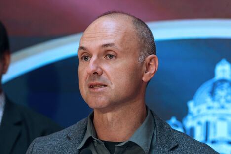 paske Beta Milan Obradovic.jpg