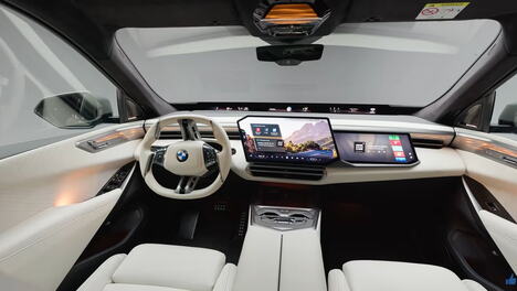 BMW iX5 (15).jpg