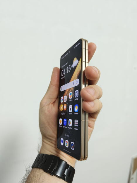 Honor V6 (5).jpeg