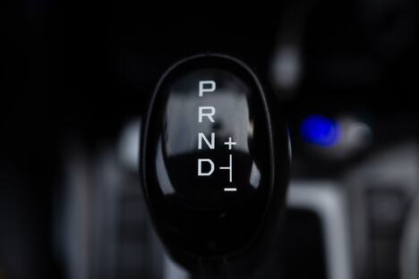 automatski menjač Drive D