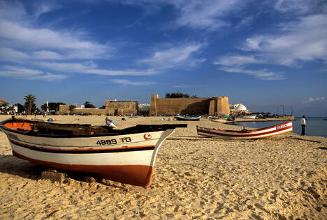 Jasmin Hamamet, Tunis