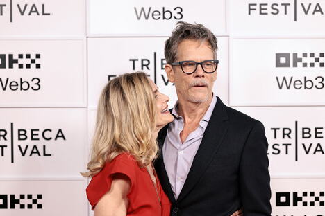 Kevin Bejkon, Kajra Sedžvik