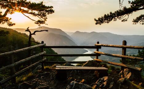 planina Tara , Banjska stena vidikovac, priroda, reka, Drina, pogled, zalazak sunca, autor Branko Radičevič copy.jpg