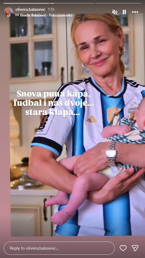 Olivera Balašević gleda Svetsko prvenstvo u fudbalu s unukom Đorđem