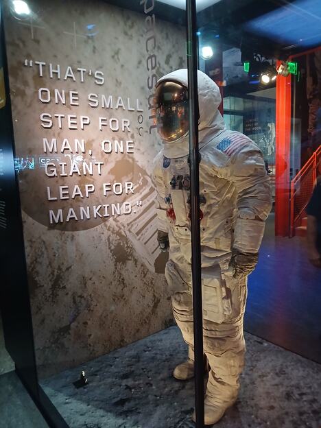 Astronaut.jpg
