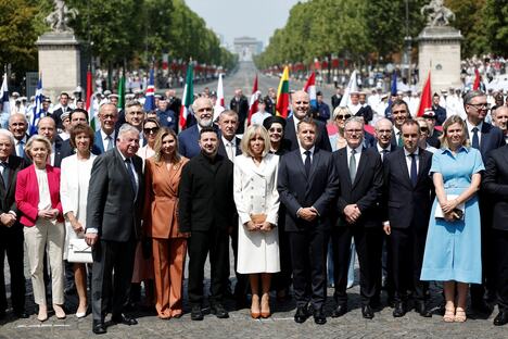 Francuska Pariz Dan pada Bastilje vojna parada Aleksandar Vučić