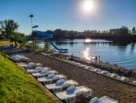 Nova plaža, Vračevgajsko jezero, Bela Crkva, Uglješa Kuželka.jpg