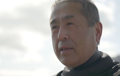 Jasuo Takamacu u traži tragove supruge Juko, nestale u cunamiju u Japanu (6).PNG