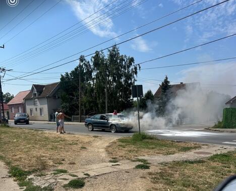 Zapaljen Automobil Sremska Mitrovica (3).jpeg