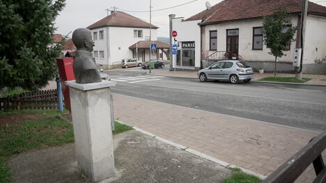 kosjeric-spomenik-knez-aleksa-fotorina12.JPG
