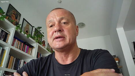 524075_260717.01_59_11_24.Still002.jpg