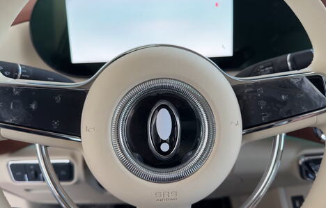 Električni automobil Ora Ballet Cat retro dizajna koji podseća na Folksvagenovu Bubu (3).PNG