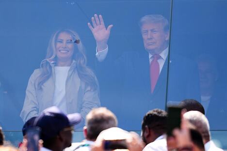 Donald Tramp Finale svetskog prvenstva Španija Argentina (14).jpg