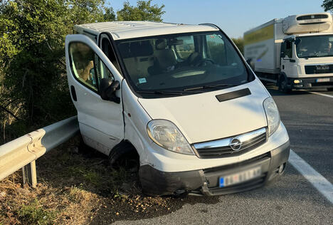 saobraćajna nesreća kombi zaspao vozač Veles (1).jpg