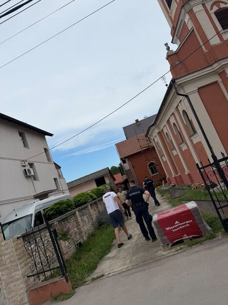 pao sa krova crkve, Bečmen