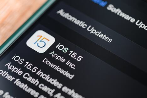 iOS 15.5.jpg