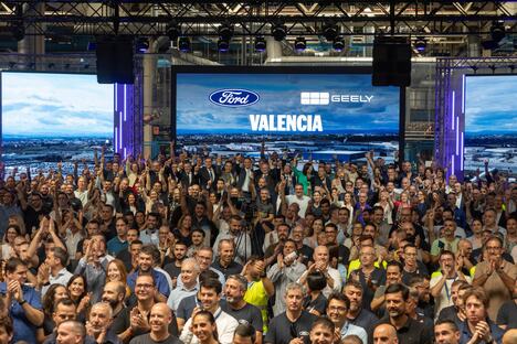 Ford_and_Geely_Auto_Join_Forces_in_Europe_9.jpg