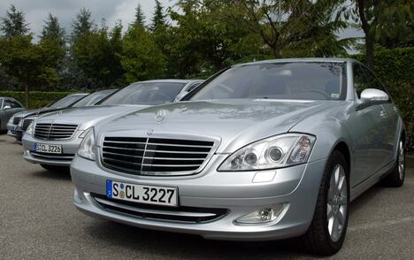 Mercedes-Benz S500 iz 2005. godine