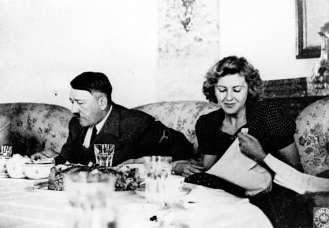 eva-braun-hitler-vecera-ap.jpg