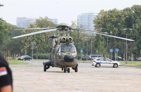 helikopter za gašenje požara superpuma