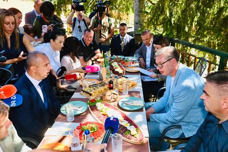 Aleksandar Vučić Prijepolje (4).jpeg