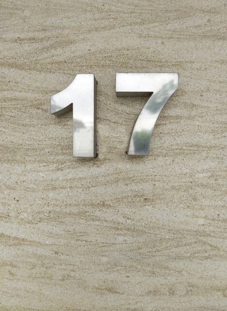 broj 17