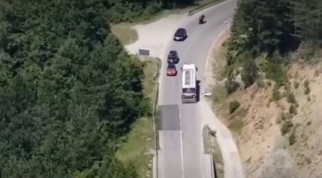 dron srbija