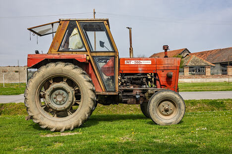 IMT traktor