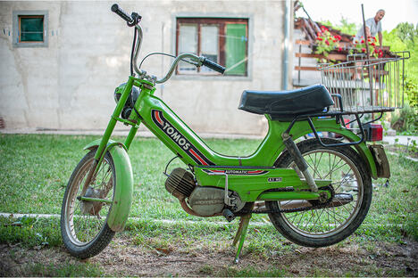 Tomos motor