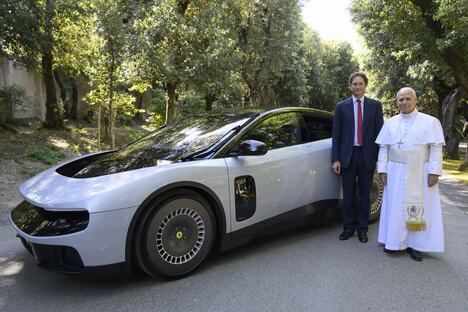 Električni Ferari Luce Chassis 0 prodat za 40 miliona dolara
