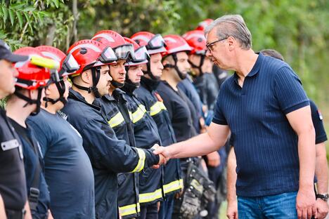 Aleksandar Vučić Deliblatska peščara (28).jpeg