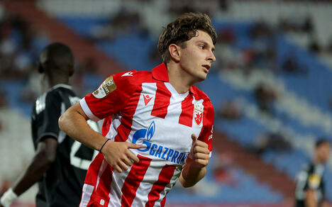 zvezda-cukaricki-52784240.JPG