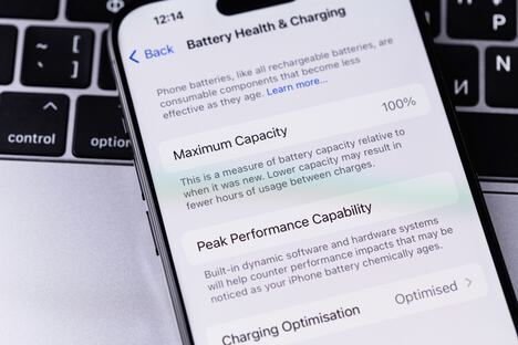 iPhone (2).jpg