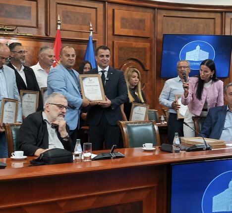 LOZNICA - Zahvalnica Foto gradska uprava.jpeg