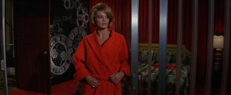Endži Dikinson u filmu "Point Blank" (1967)