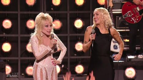 Majli Sajrus, Doli Parton