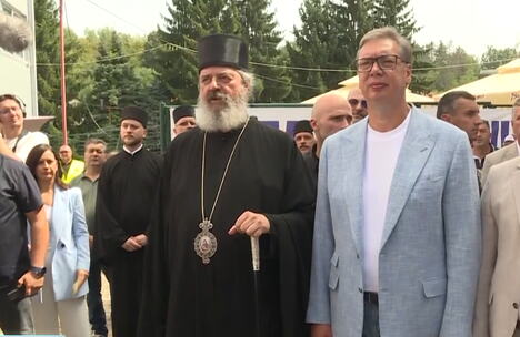 Aleksandar Vučić (6).png